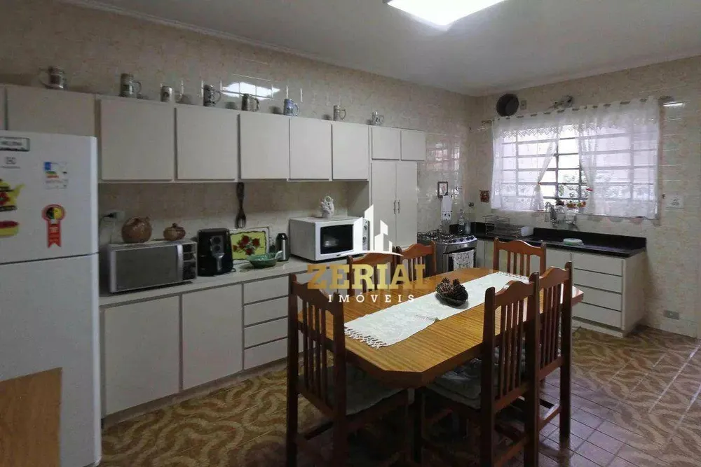 Casa, 3 quartos, 180 m² - Foto 3