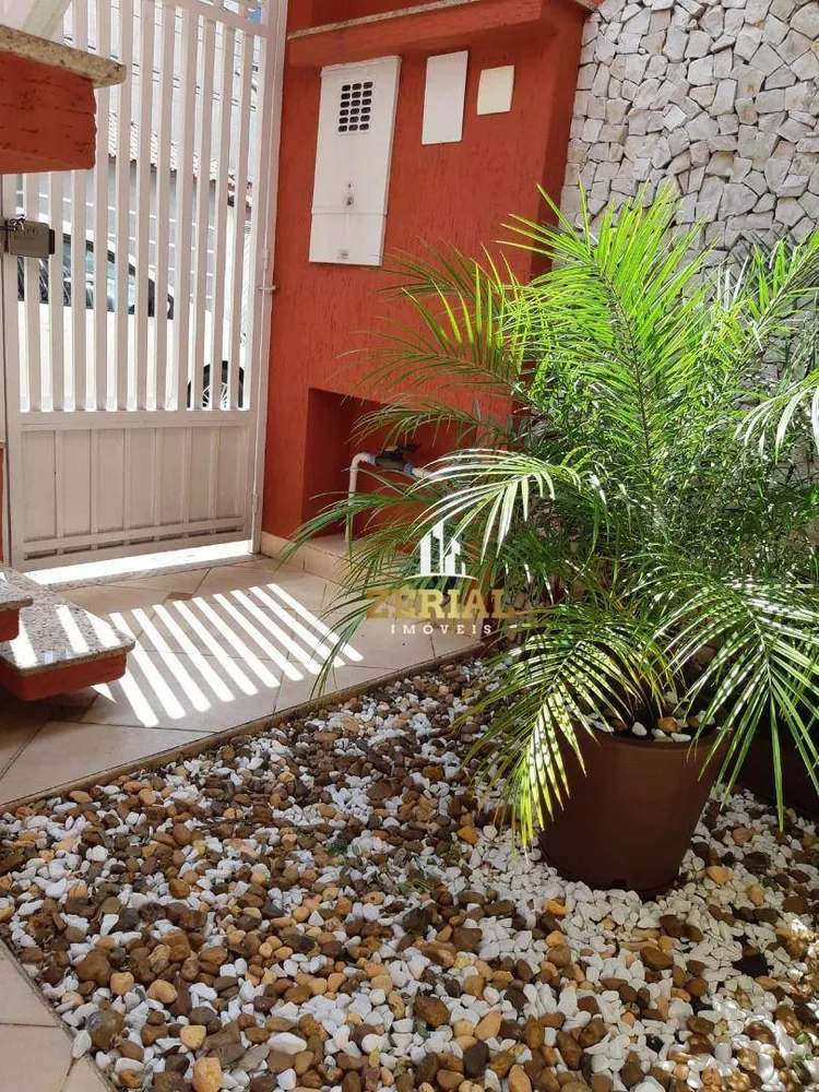 Sobrado, 3 quartos, 296 m² - Foto 1