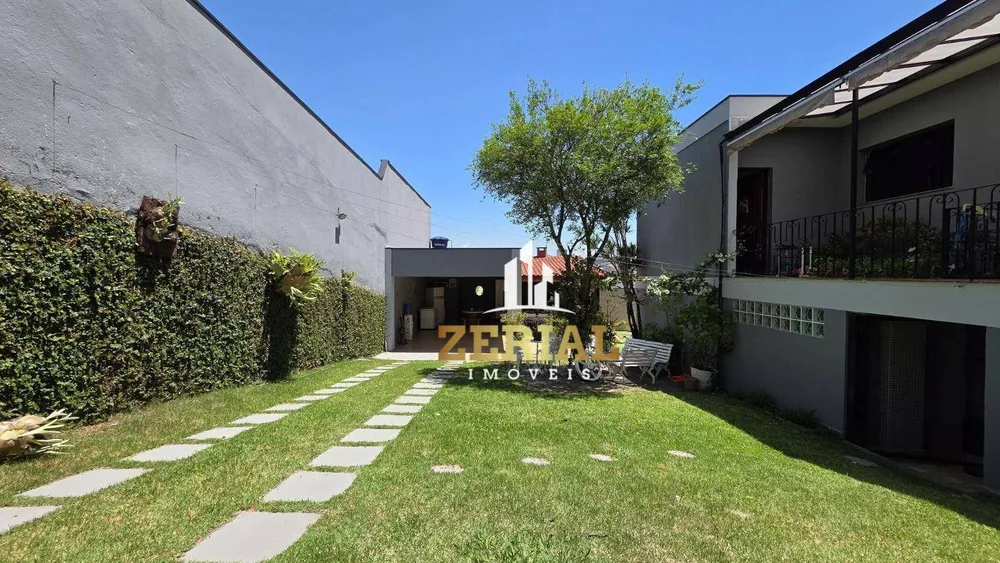 Casa, 3 quartos, 290 m² - Foto 1