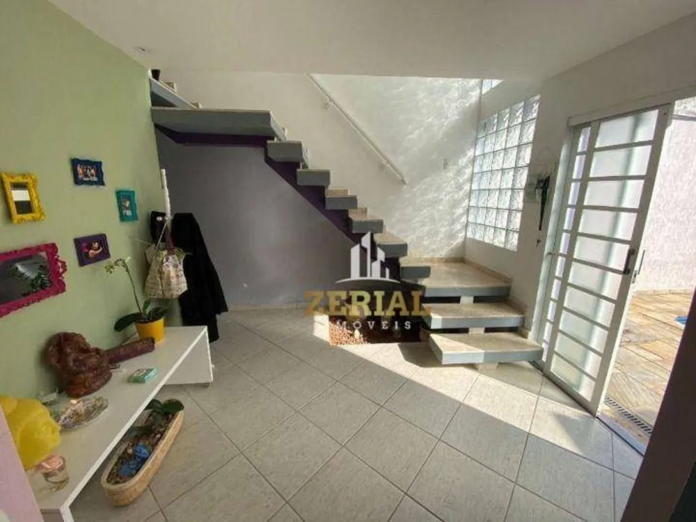 Sobrado, 3 quartos, 330 m² - Foto 1