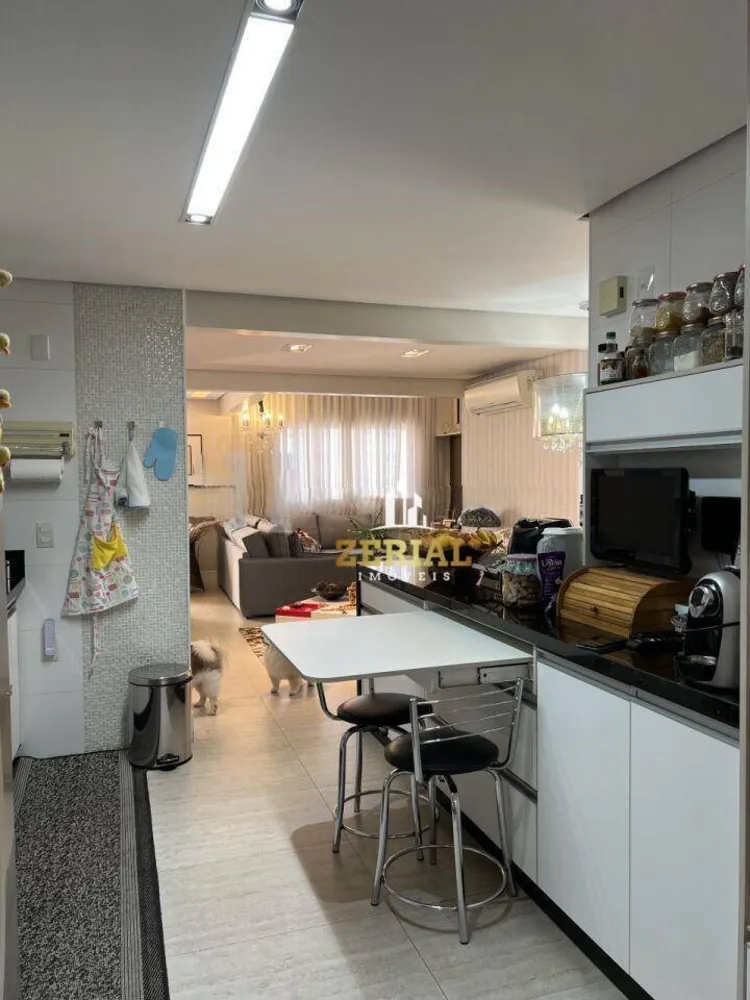 Cobertura, 3 quartos, 235 m² - Foto 4