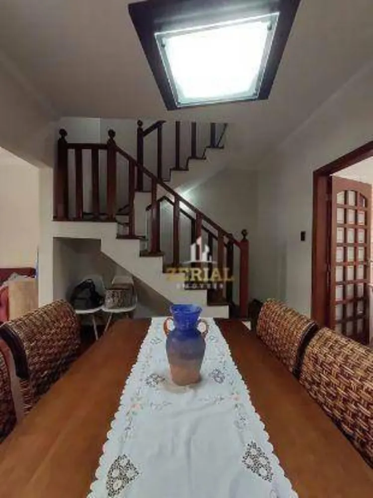 Sobrado, 3 quartos, 257 m² - Foto 2
