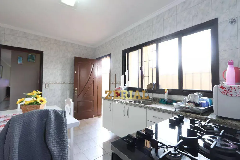 Sobrado, 3 quartos, 207 m² - Foto 2