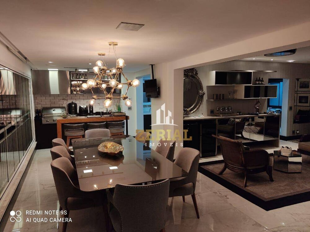 Apartamento à venda com 3 quartos, 198m² - Foto 1