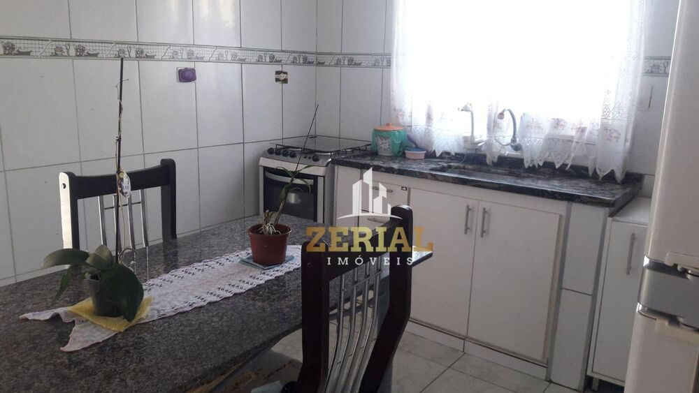 Casa, 1 quarto, 240 m² - Foto 2