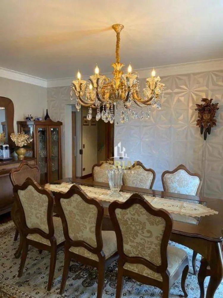 Apartamento, 3 quartos, 198 m² - Foto 1