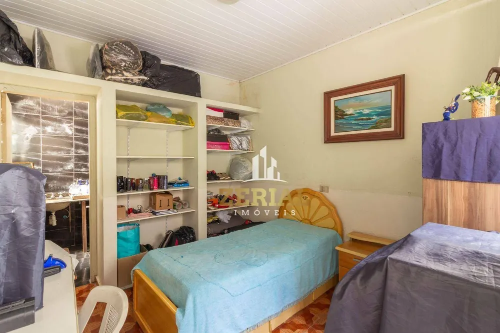 Casa, 4 quartos, 228 m² - Foto 1