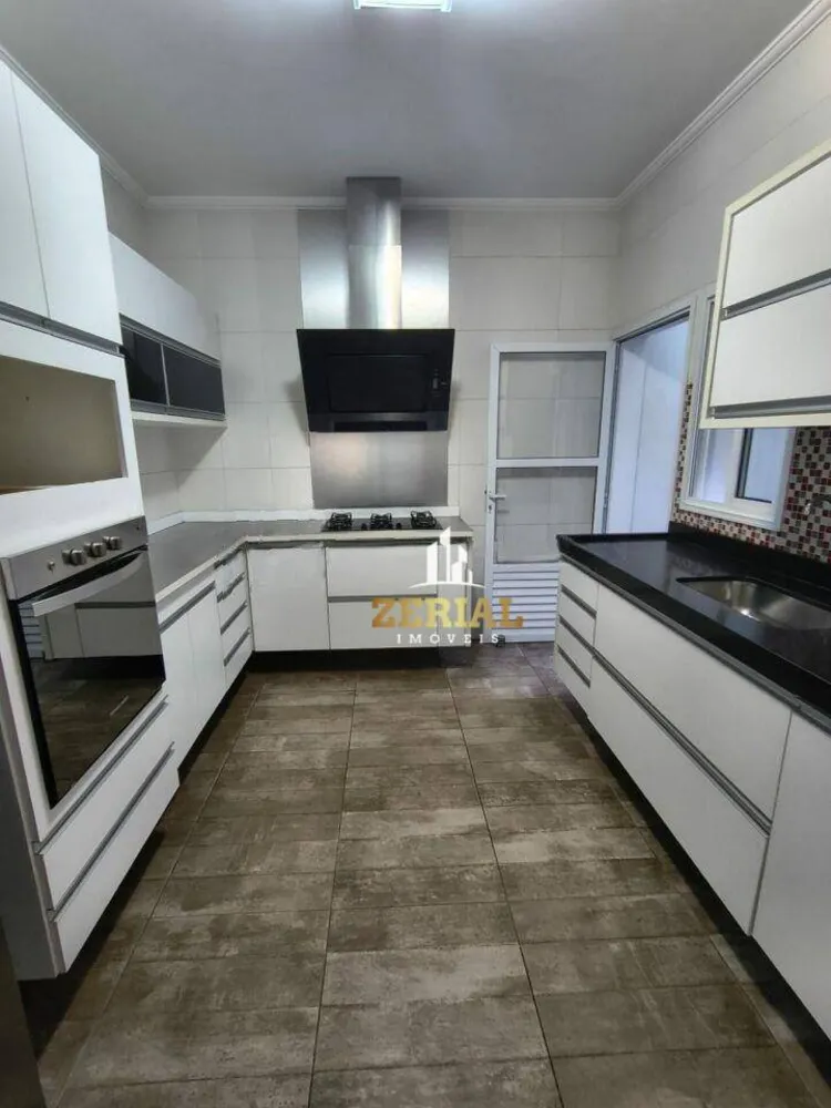 Sobrado, 3 quartos, 300 m² - Foto 1