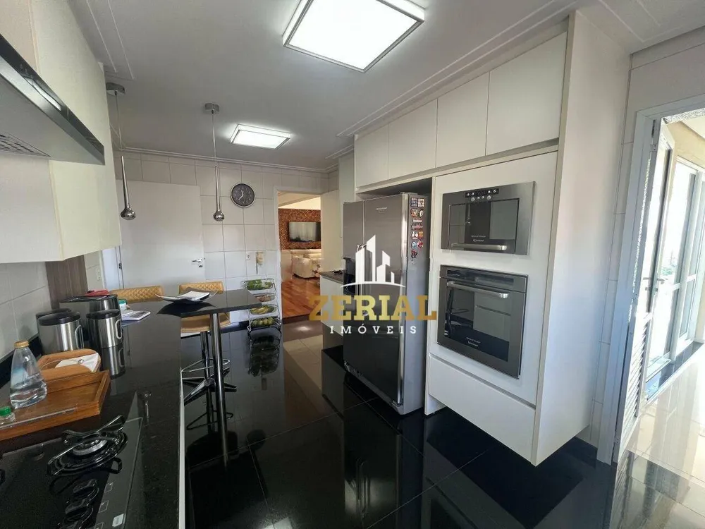 Apartamento, 3 quartos, 242 m² - Foto 2