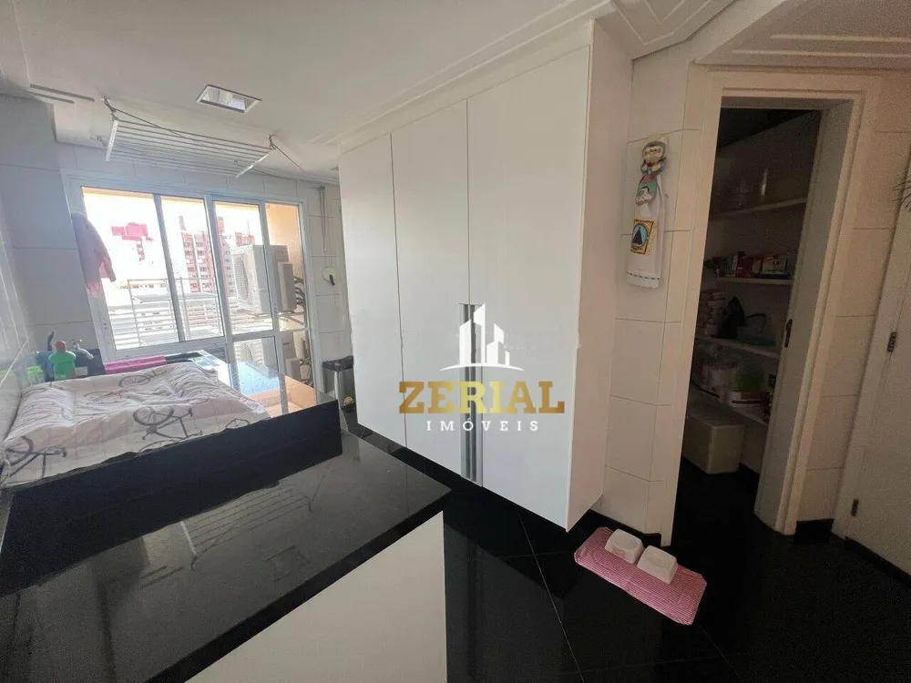 Apartamento, 3 quartos, 242 m² - Foto 1