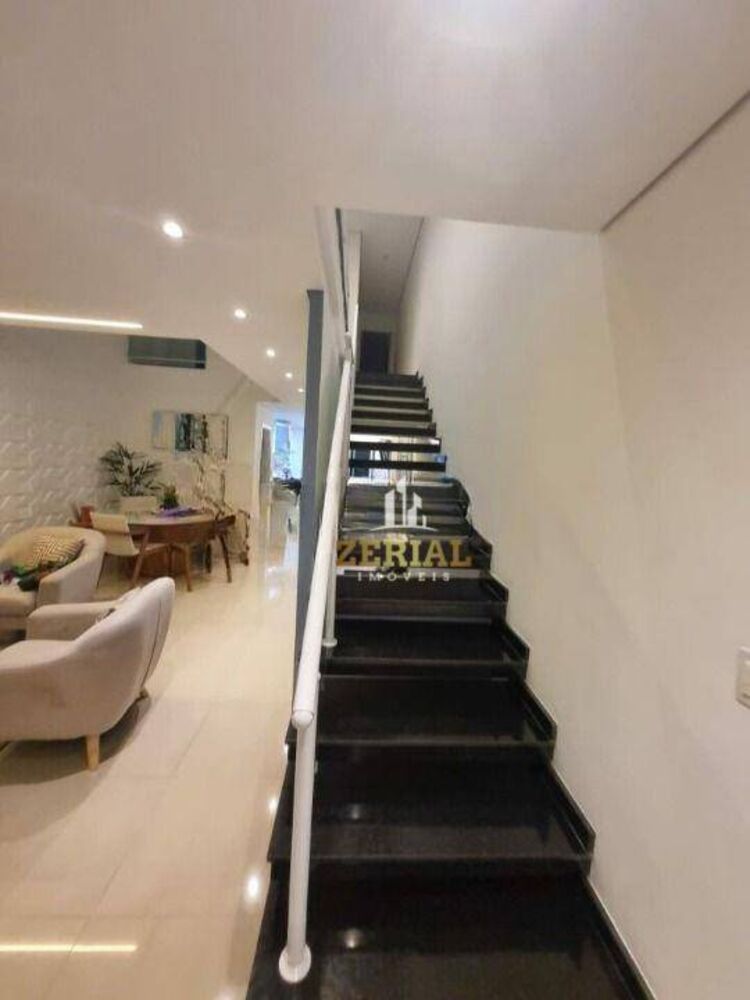 Sobrado, 3 quartos, 240 m² - Foto 2