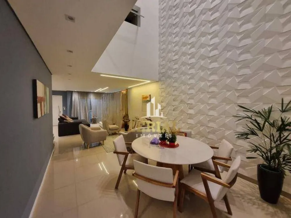 Sobrado, 3 quartos, 240 m² - Foto 1