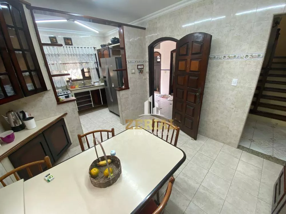 Sobrado, 4 quartos, 308 m² - Foto 5