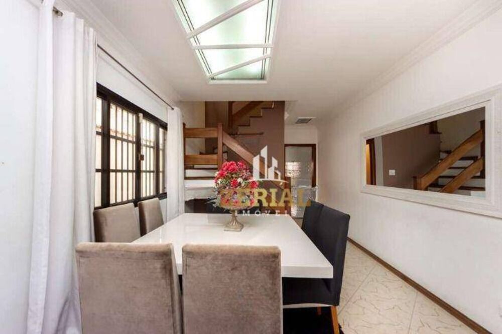 Sobrado à venda com 3 quartos, 272m² - Foto 3