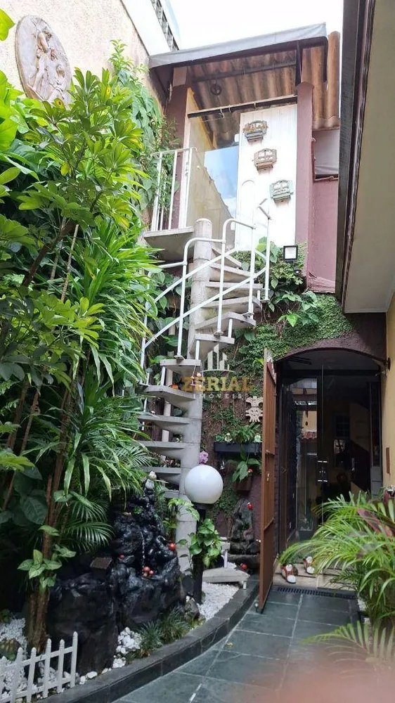 Casa, 2 quartos, 203 m² - Foto 1