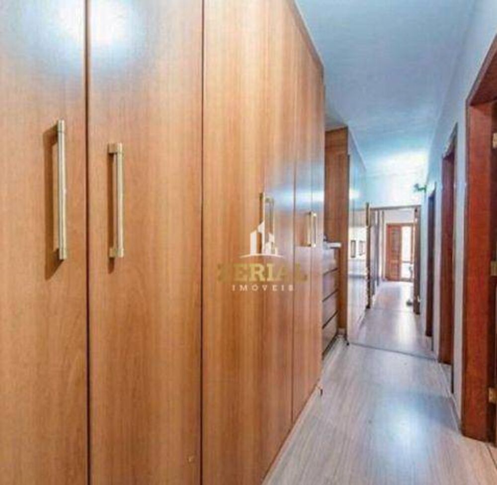 Casa à venda com 3 quartos, 220m² - Foto 5