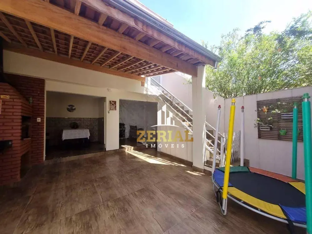 Sobrado, 3 quartos, 206 m² - Foto 1