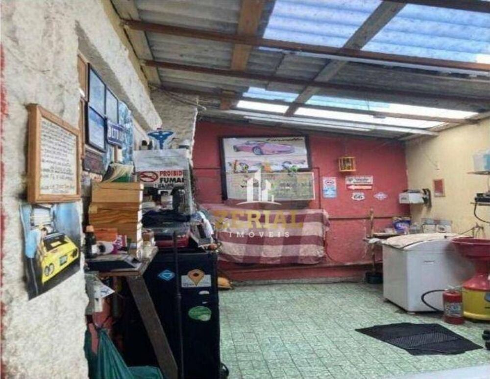 Casa à venda com 4 quartos, 229m² - Foto 2
