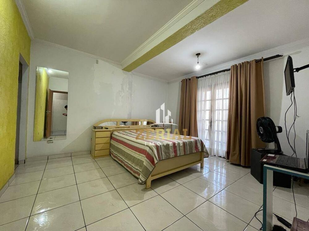 Sobrado, 3 quartos, 293 m² - Foto 1