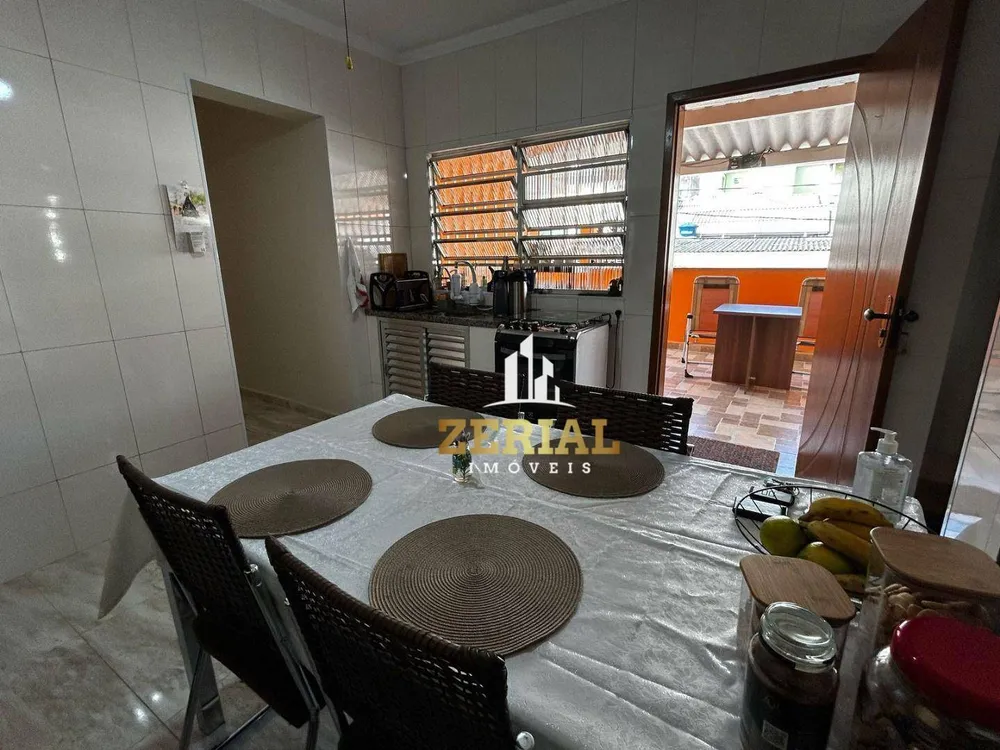 Sobrado, 3 quartos, 210 m² - Foto 1