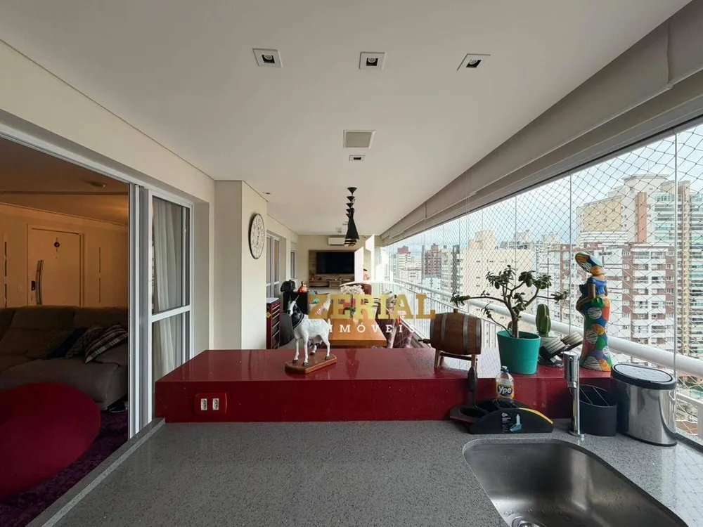 Apartamento, 3 quartos, 242 m² - Foto 2