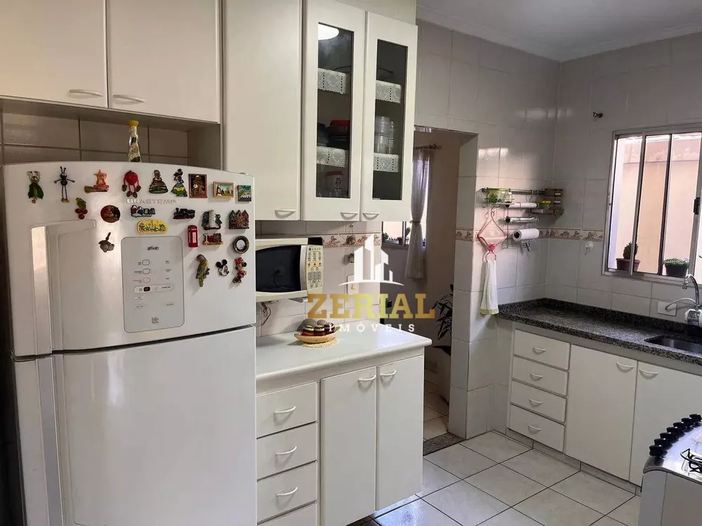 Sobrado, 5 quartos, 200 m² - Foto 1