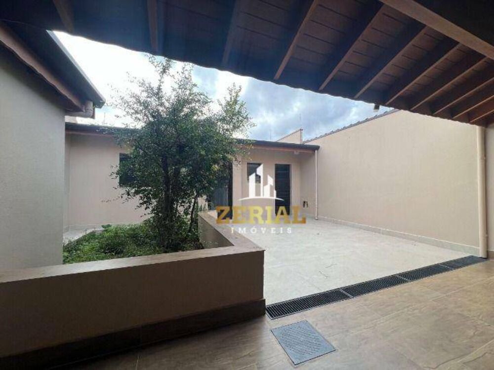Casa à venda e aluguel com 4 quartos, 193m² - Foto 2