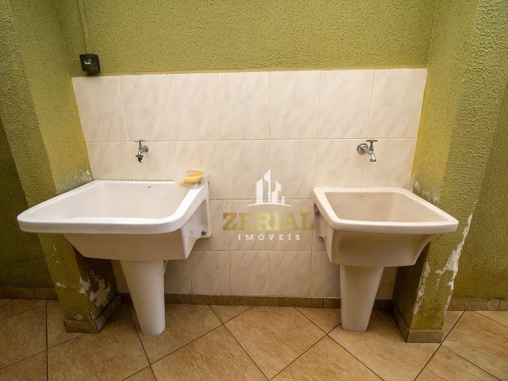 Casa, 3 quartos, 223 m² - Foto 30