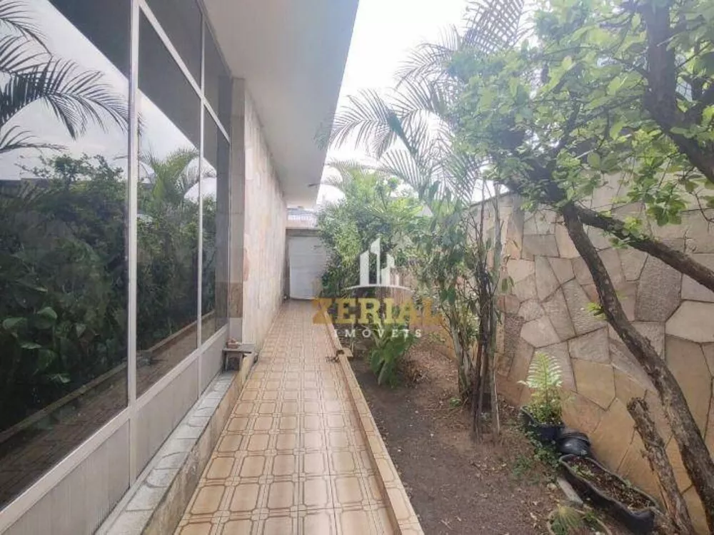 Casa, 4 quartos, 350 m² - Foto 29