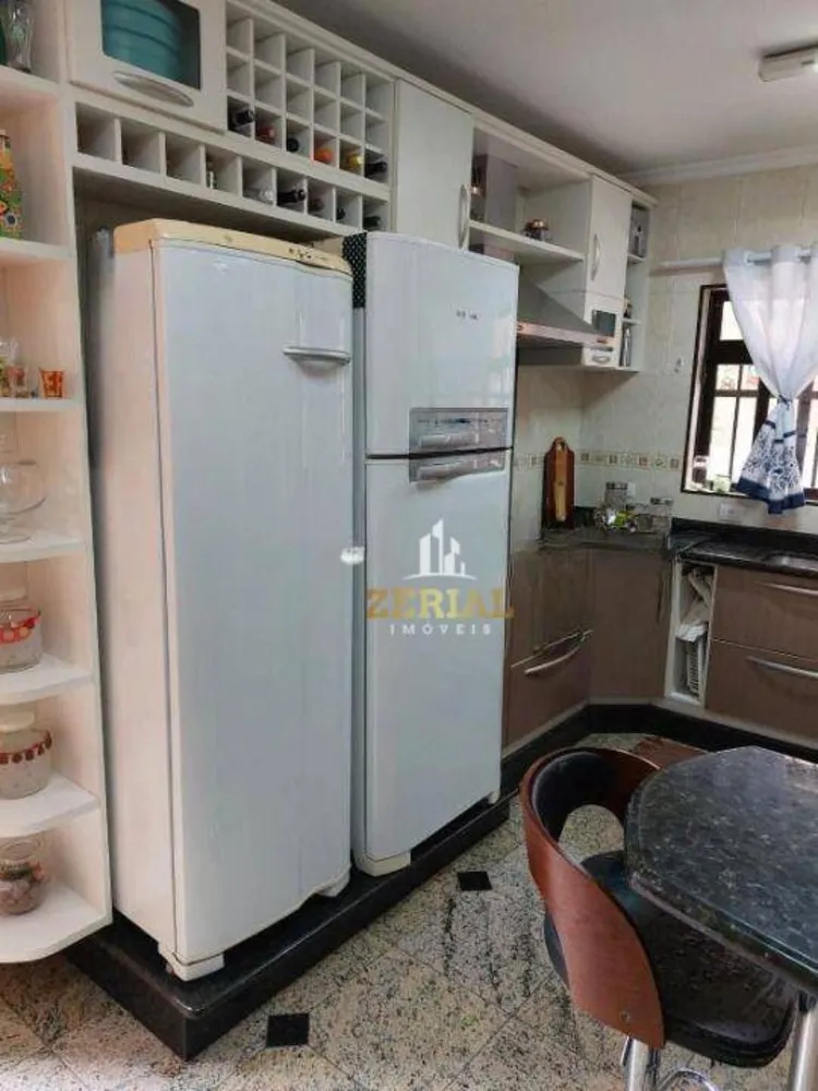 Sobrado, 3 quartos, 230 m² - Foto 2