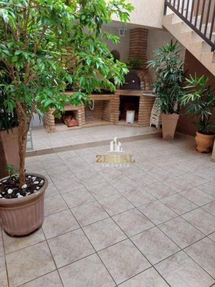 Sobrado, 3 quartos, 230 m² - Foto 1
