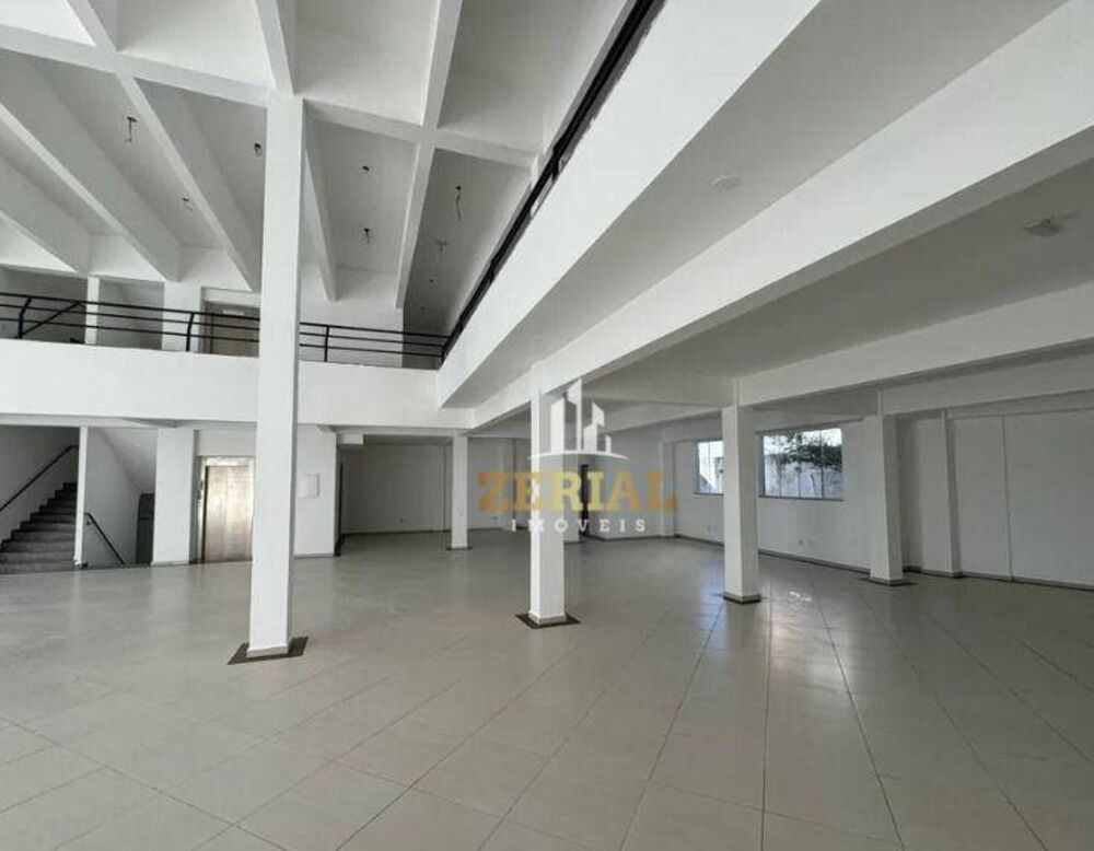 Depósito-Galpão-Armazém para alugar, 1400m² - Foto 1
