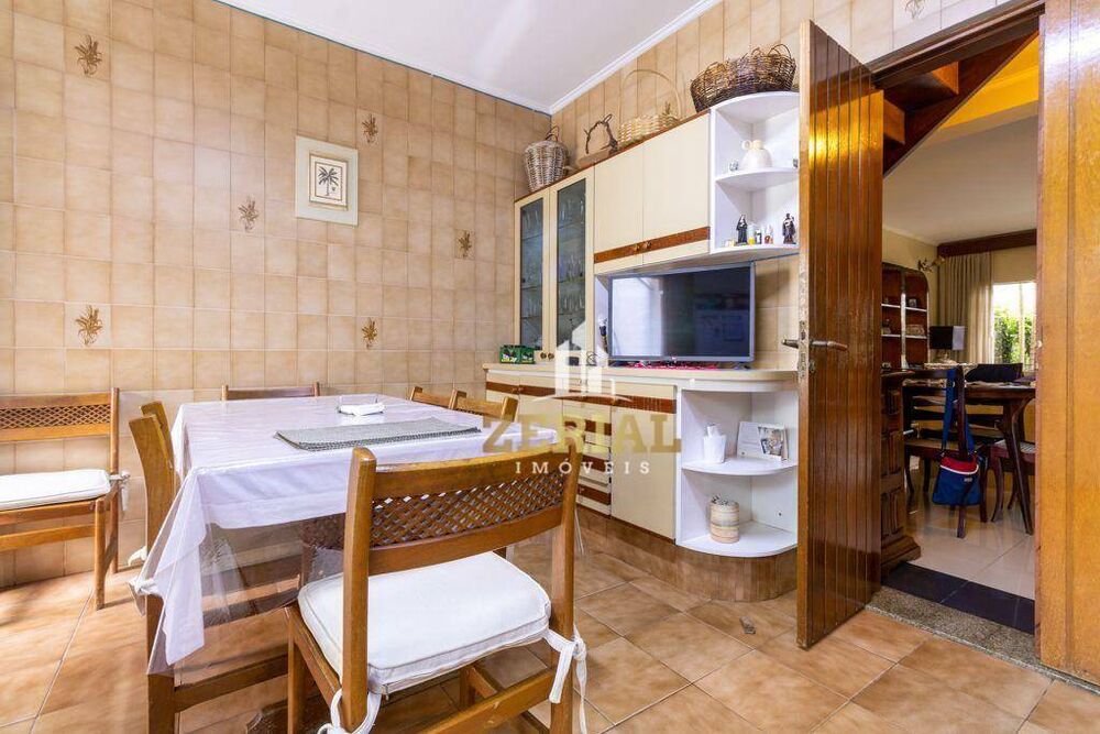 Casa, 3 quartos, 259 m² - Foto 5