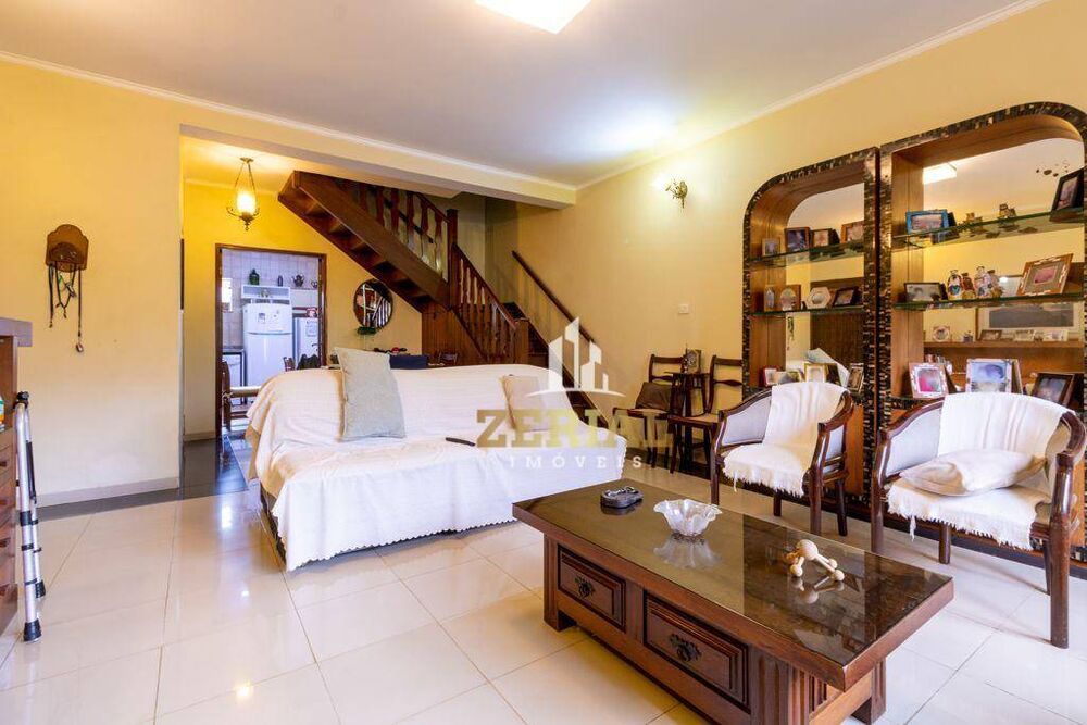 Casa, 3 quartos, 259 m² - Foto 3