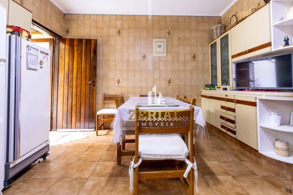 Casa, 3 quartos, 259 m² - Foto 16