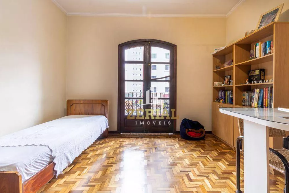 Casa, 3 quartos, 259 m² - Foto 9