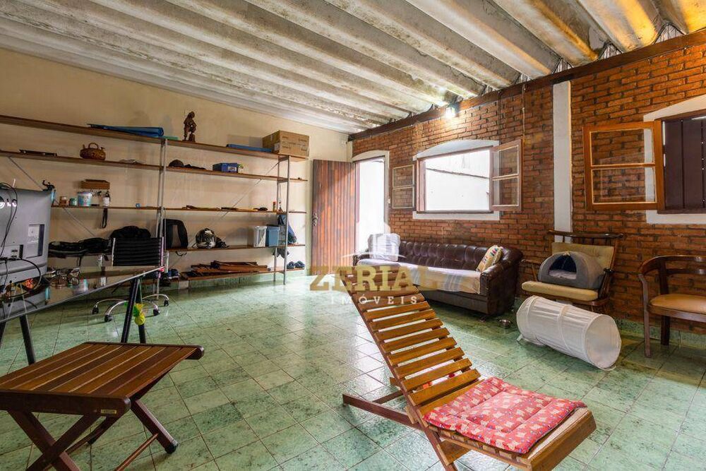 Casa, 3 quartos, 259 m² - Foto 8