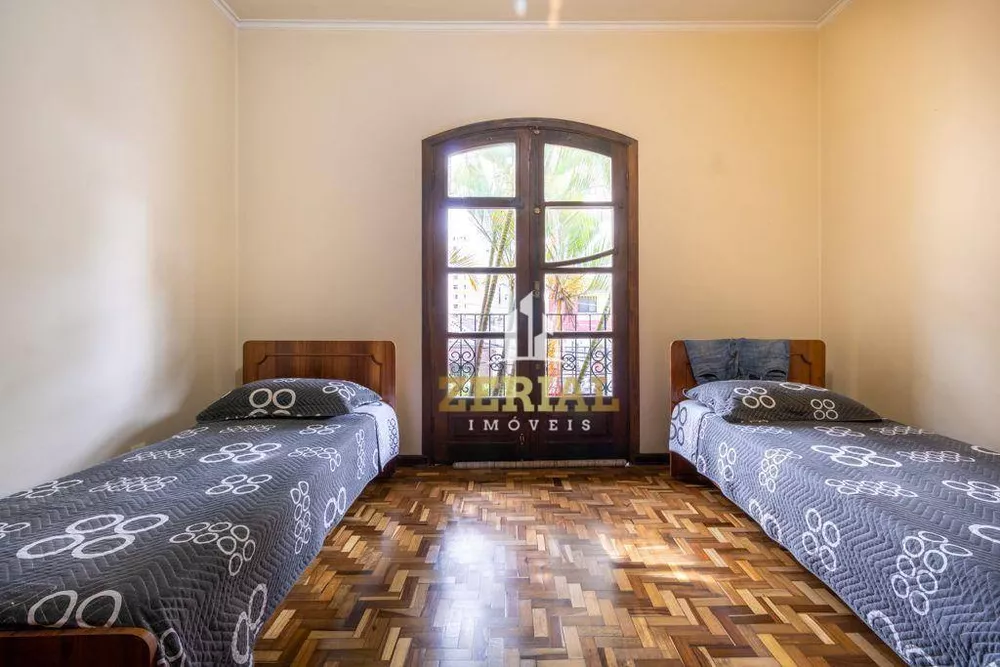 Casa, 3 quartos, 259 m² - Foto 32