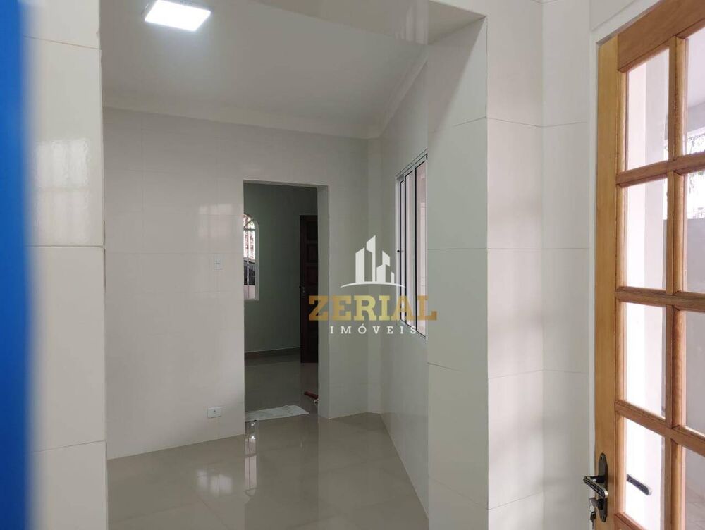 Sobrado à venda com 2 quartos, 149m² - Foto 4