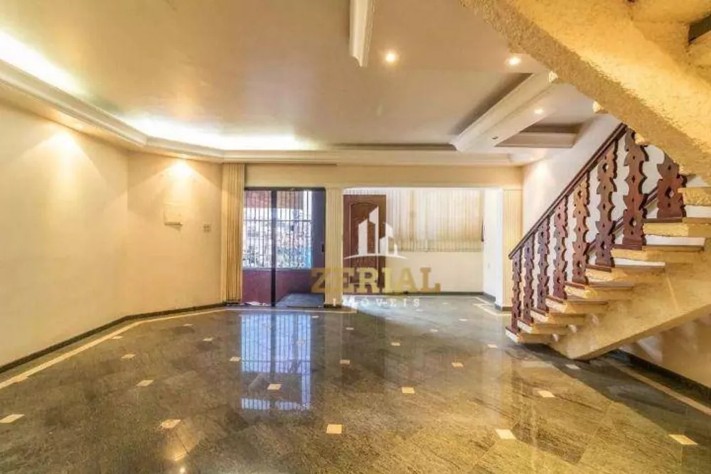 Sobrado, 5 quartos, 330 m² - Foto 2