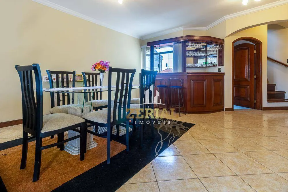 Sobrado, 4 quartos, 407 m² - Foto 1