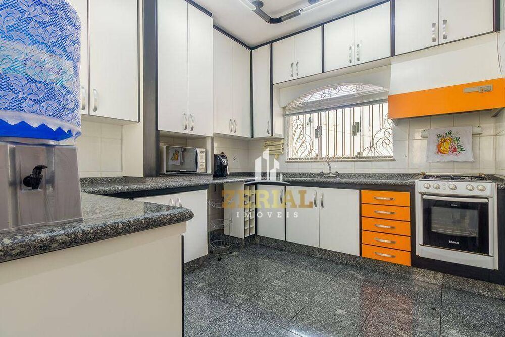 Sobrado, 4 quartos, 407 m² - Foto 1