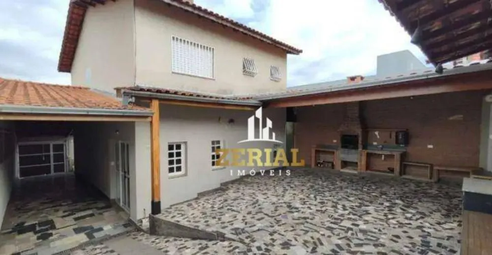 Sobrado, 5 quartos, 250 m² - Foto 1