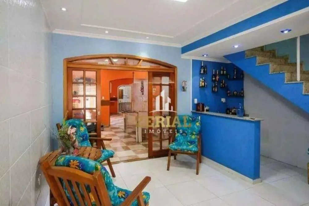 Sobrado, 2 quartos, 179 m² - Foto 1
