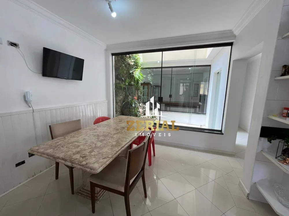 Sobrado, 4 quartos, 495 m² - Foto 1