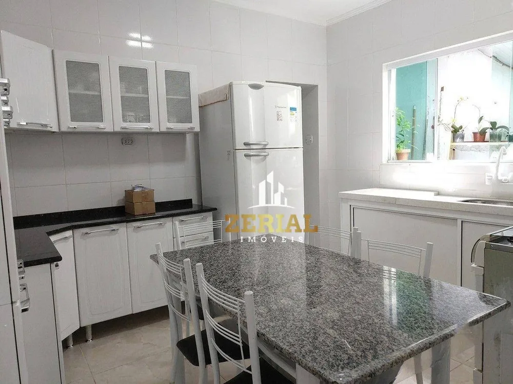 Sobrado, 4 quartos, 250 m² - Foto 1