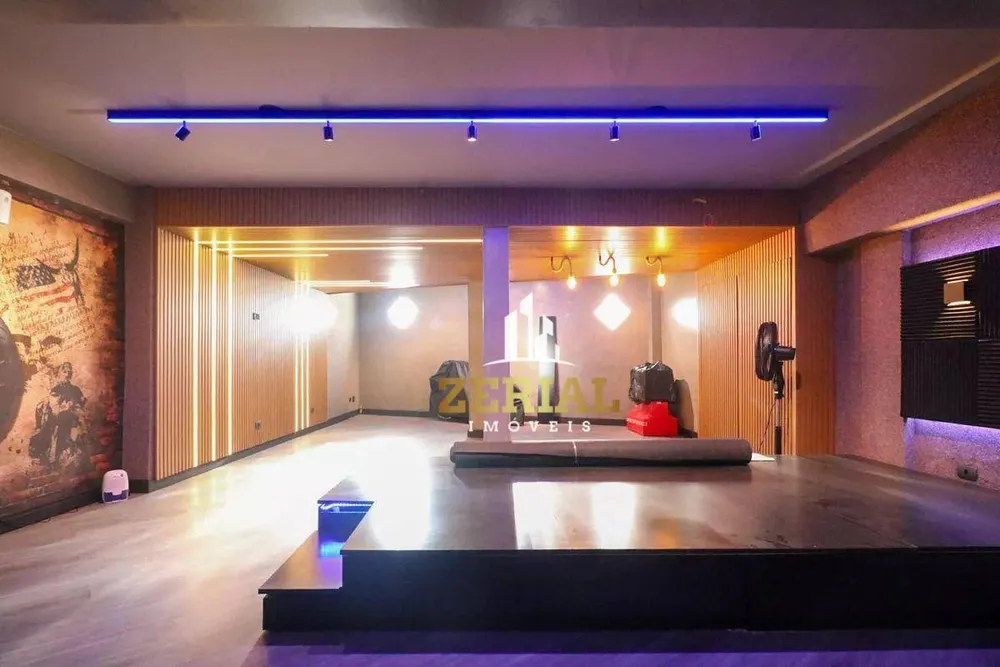 Sobrado, 3 quartos, 382 m² - Foto 8