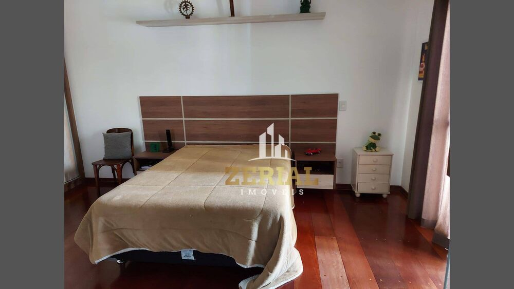Sobrado, 3 quartos, 250 m² - Foto 1