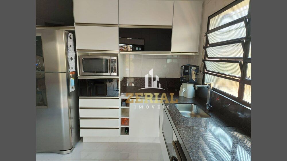 Sobrado, 3 quartos, 250 m² - Foto 3