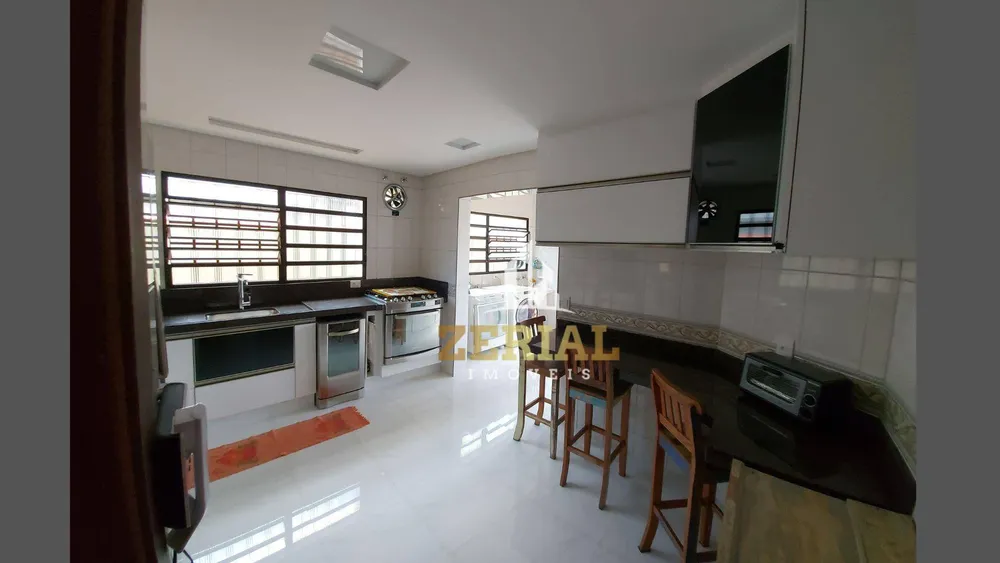 Sobrado, 3 quartos, 250 m² - Foto 4